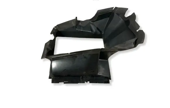 Volkswagen Touareg II Intercooler air channel guide 7P6117336