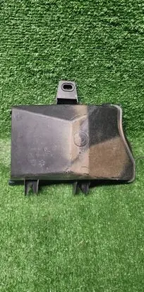 Citroen Berlingo Radiator trim 9843935680