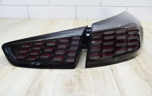 KIA Xceed Rear/tail lights 92402J7800
