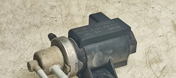 Ford Galaxy Turbo solenoid valve 1J0906627A 72290325 00T169