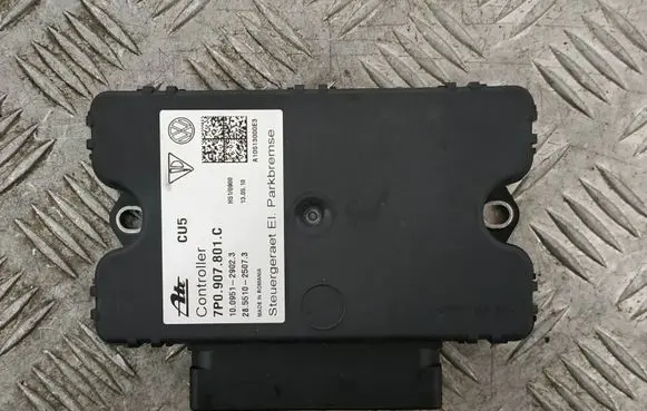 Porsche Cayenne (92A) Rear brake EMF control unit/module 7P0907801C