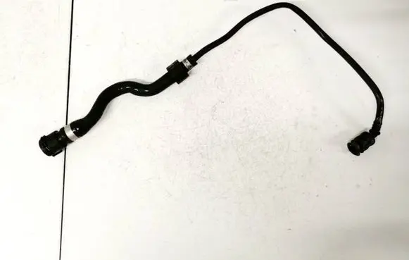 BMW 7 F01 F02 F03 F04 Engine coolant pipe/hose 17127575435 17127575435-02