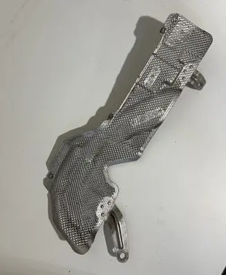 BMW 7 F01 F02 F03 F04 Heat shield in engine bay 5148719352303 24640010