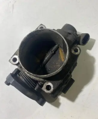Volvo S40, V40 Throttle valve 7273303008