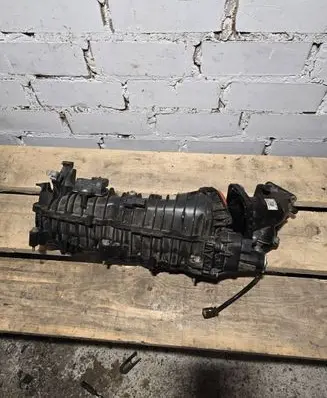 BMW 5 F10 F11 Intake manifold 7810856 110318 0522120103