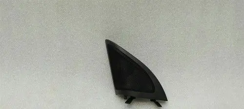 Mercedes-Benz A W176 Dash center speaker frame A1767200111
