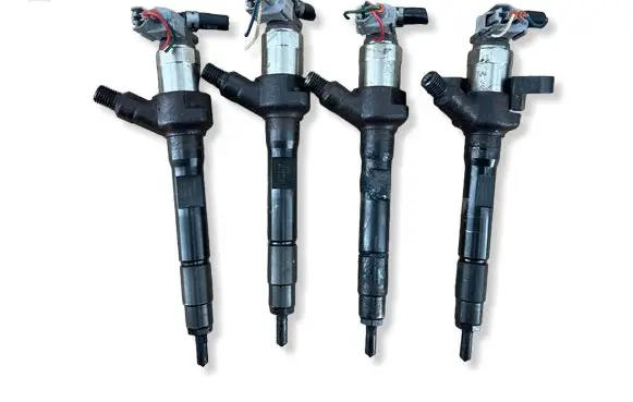 Mazda 6 Fuel injectors set R2AA13H50 001105N00148 13H50
