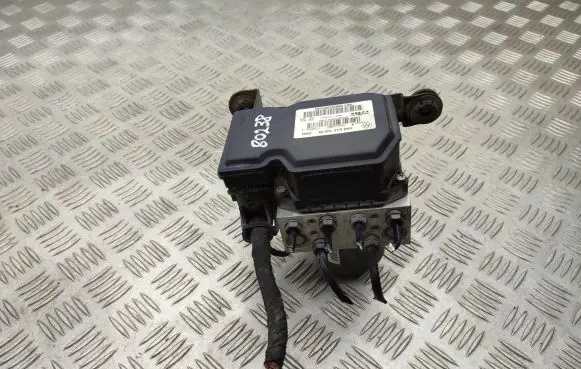 Volkswagen Tiguan ABS Pump 5N0614109M