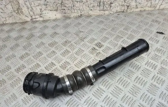 Intercooler hose/pipe