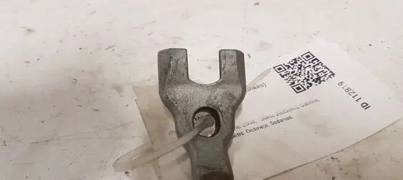 BMW 5 E60 E61 Fuel Injector clamp holder