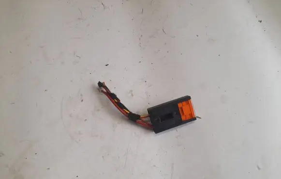Audi A8 S8 D4 4H Fuse 8A0937530