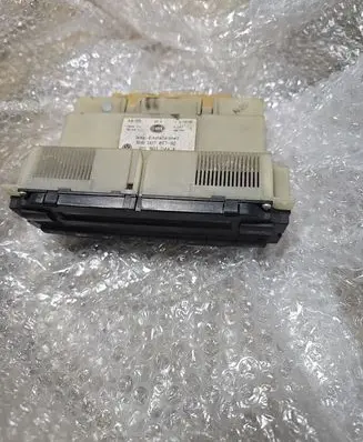 Volkswagen PASSAT B5 Climate control unit 5HB00761702
