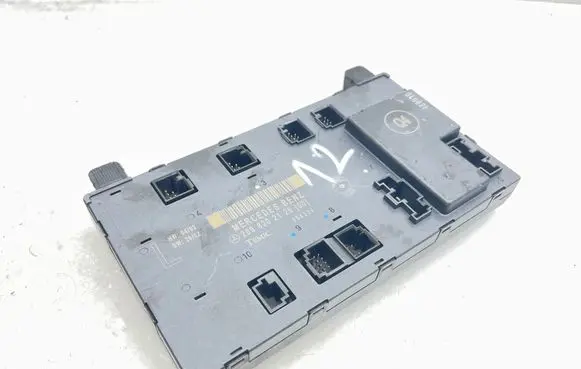 Mercedes-Benz CLK A209 C209 Door control unit/module 2098202126