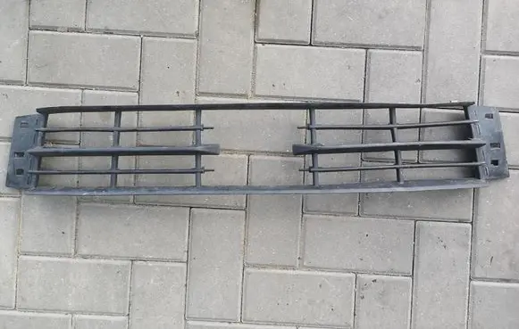 Skoda Fabia Mk3 (NJ) Front bumper lower grill 6V0853677A 3200101128
