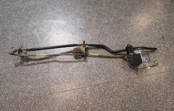 Opel Sintra Front wiper linkage and motor
