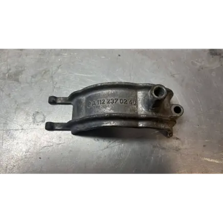 Mercedes-Benz S W220 Engine mounting bracket a1122370240