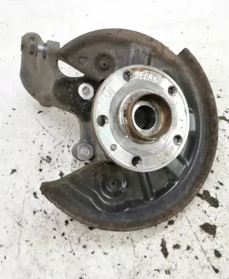 Audi A3 S3 8V Rear wheel hub 5Q0505436