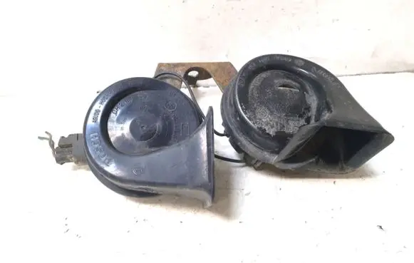 Chrysler Grand Voyager IV Horn signal 011157703881157