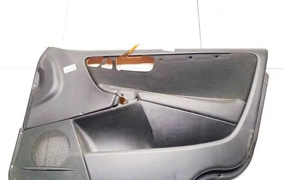 Volvo V70 Front door card panel trim