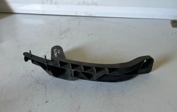 Volkswagen Golf V Front bumper mounting bracket 1K0807890B