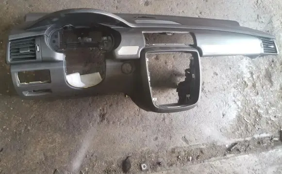 Mercedes-Benz R W251 Dashboard a2516800587
