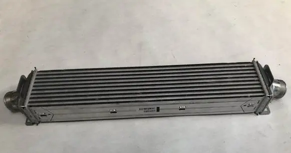 Audi Q5 SQ5 Intercooler radiator 8W0145805AB