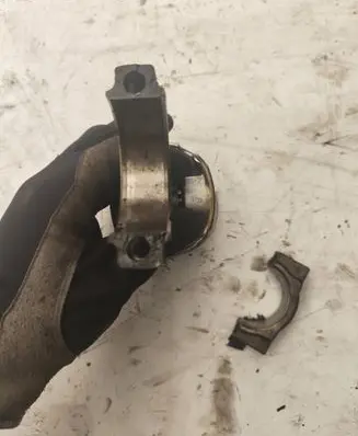 Piston