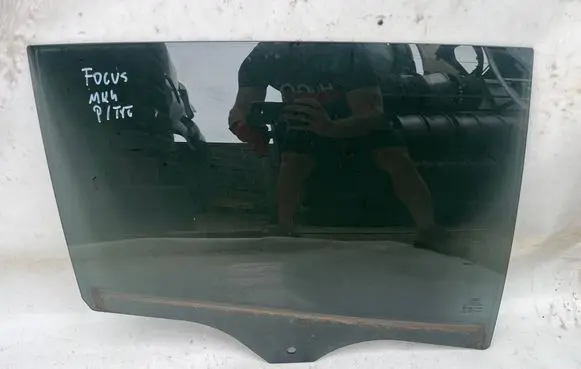 Ford Focus Rear side window JX7BN25712B
