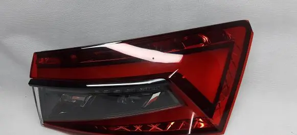 Skoda Superb B8 (3V) Rear/tail lights