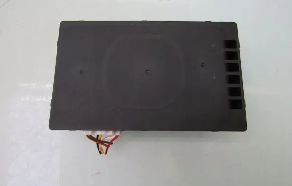 Hyundai Bayon Wireless charging module 95560Q0000 3S7B301000