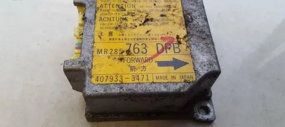 Mitsubishi Space Wagon Airbag control unit/module MR285763 407933-3471