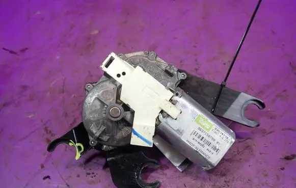 Peugeot 307 Rear window wiper motor