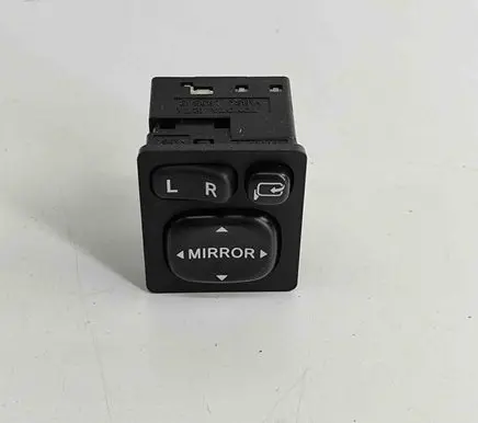 Toyota Hilux (AN10, AN20, AN30) Wing mirror switch 848700D030