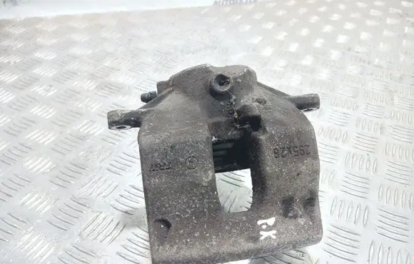 Mercedes-Benz C W204 Front brake caliper