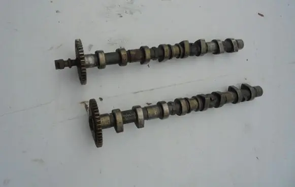 Mercedes-Benz Sprinter W901 W902 W903 W904 Camshaft WAELROZRZDU