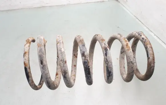 Ford Sierra Front coil spring