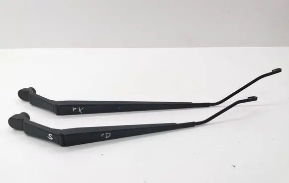 Mazda 5 Windshield/front glass wiper blade 