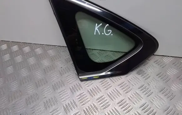 Infiniti Q70 Y51 Rear side window 43R00019