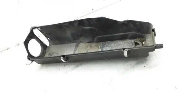 Mercedes-Benz E W211 Air filter box cover A6460900201