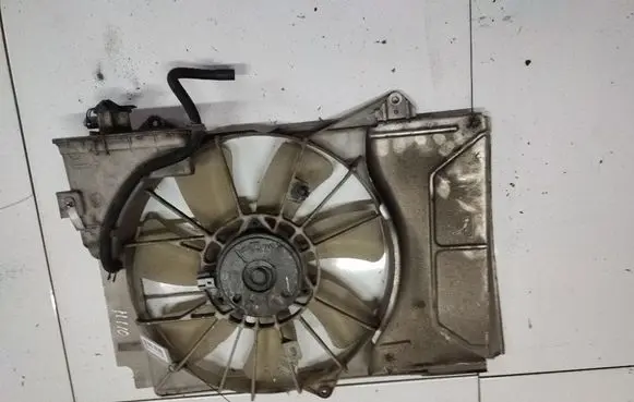 Toyota Yaris Radiator cooling fan shroud MS1680003540