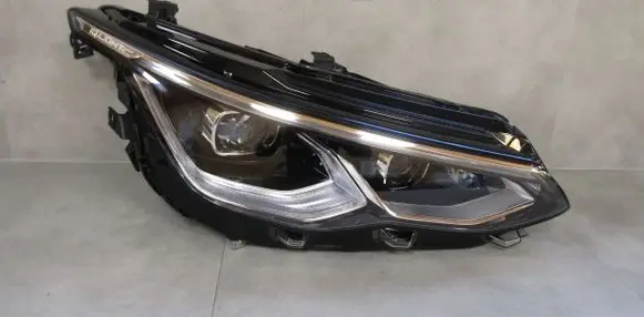 Volkswagen Golf VIII Headlight/headlamp 5H1941060 1711VF22XFX0 90181016