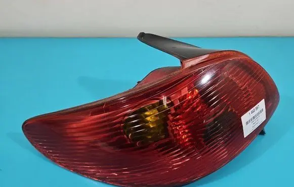 Peugeot 206 Rear/tail lights IMPRK1443867