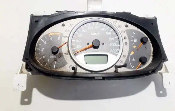 Nissan Almera Tino Speedometer (instrument cluster) bu004 0612594
