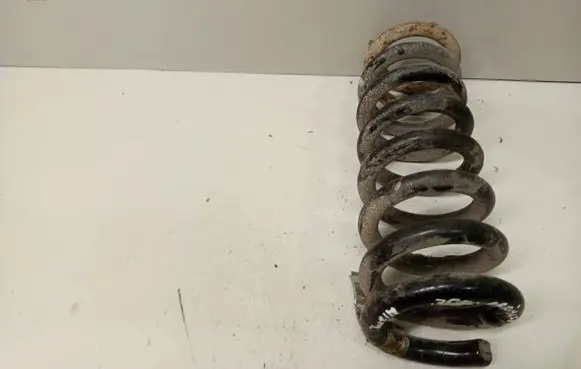 Chrysler 300 - 300C Rear coil spring
