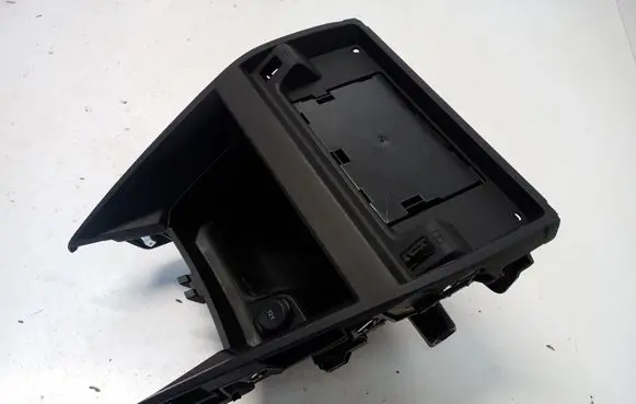 Citroen C4 III e-C4 Glove box central console 9848088180