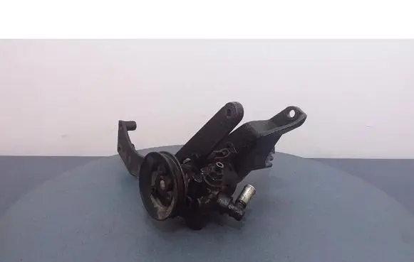 Volkswagen PASSAT B3 Power steering pump