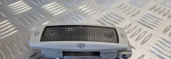 Volkswagen PASSAT B5 Rear seat light 3B0947291