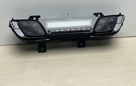 Toyota C-HR I Climate control unit 55900F4440