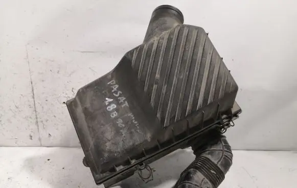 Volkswagen PASSAT B3 Air filter box 357129607 859129620