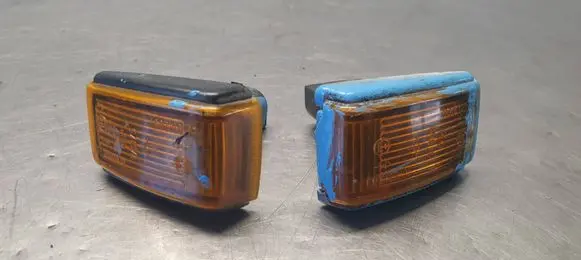 Volvo 240 Front fender indicator light 6R0142631